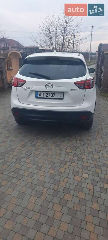 Внедорожник / Кроссовер Mazda CX-5 2016 в Ивано-Франковске