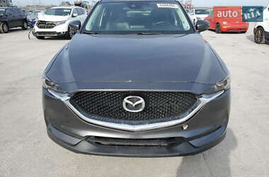 Внедорожник / Кроссовер Mazda CX-5 2017 в 