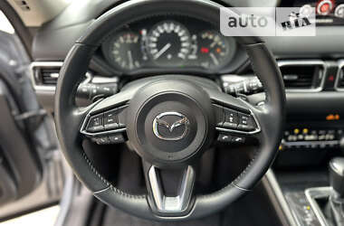Позашляховик / Кросовер Mazda CX-5 2019 в  фото 72 Позашляховик / Кросовер Mazda CX-5 2019 в
