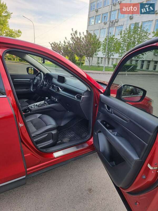 Внедорожник / Кроссовер Mazda CX-5 2018 в Ужгороде
