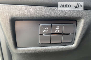 Позашляховик / Кросовер Mazda CX-5 2019 в 