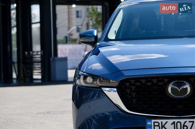 Внедорожник / Кроссовер Mazda CX-5 2022 в Ровно