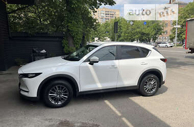 Позашляховик / Кросовер Mazda CX-5 2017 в Києві