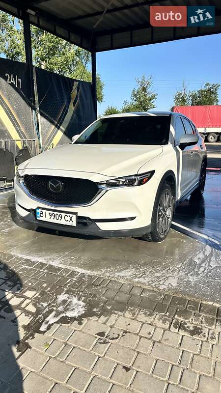 Внедорожник / Кроссовер Mazda CX-5 2018 в Полтаве