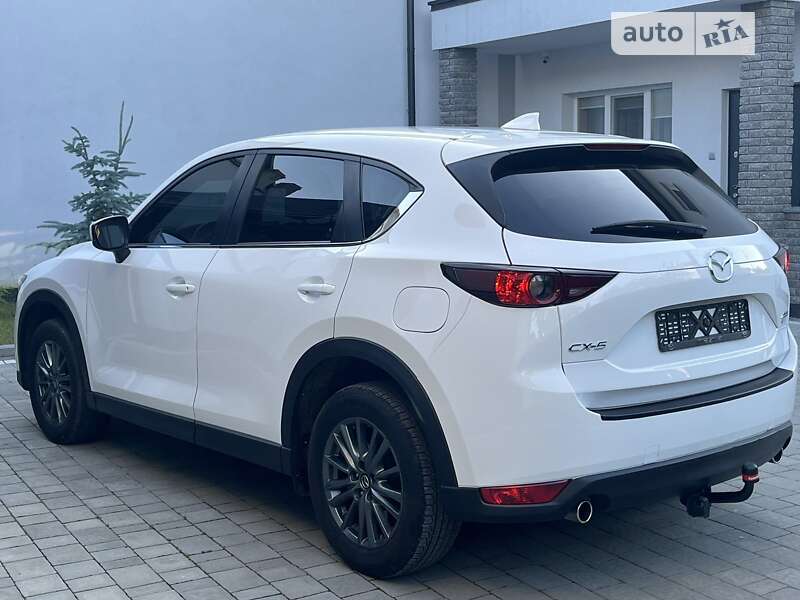 Внедорожник / Кроссовер Mazda CX-5 2017 в Дрогобыче