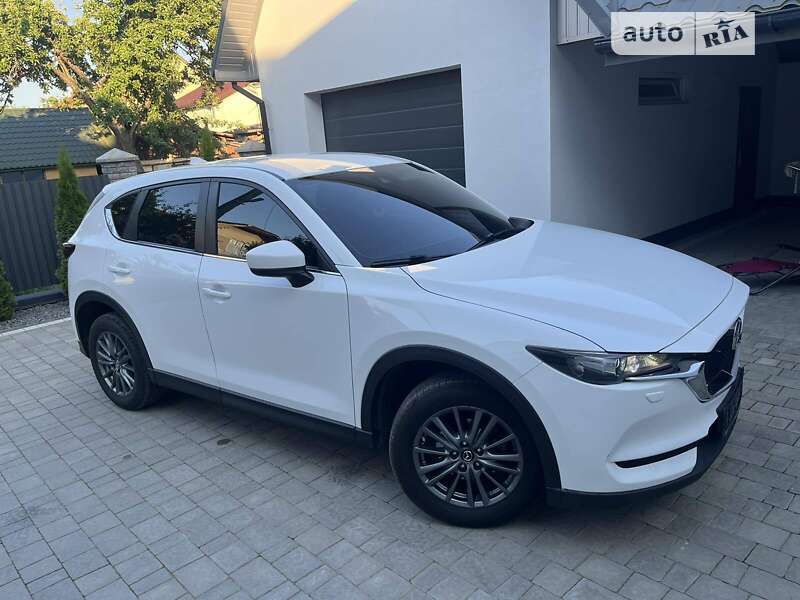 Внедорожник / Кроссовер Mazda CX-5 2017 в Дрогобыче