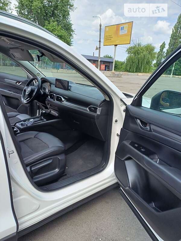 Внедорожник / Кроссовер Mazda CX-5 2020 в Першотравенске
