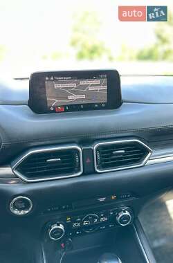Внедорожник / Кроссовер Mazda CX-5 2018 в 
