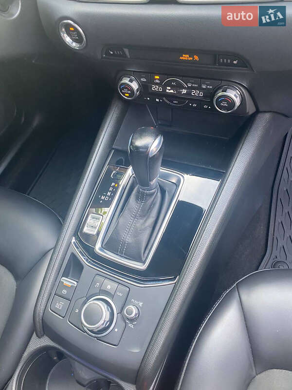 Внедорожник / Кроссовер Mazda CX-5 2017 в Черновцах