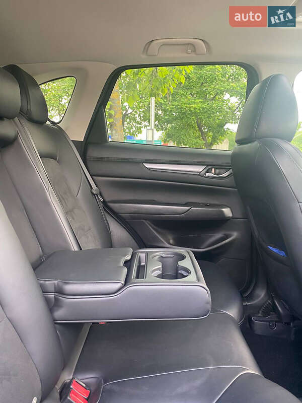 Позашляховик / Кросовер Mazda CX-5 2017 в Чернівцях
