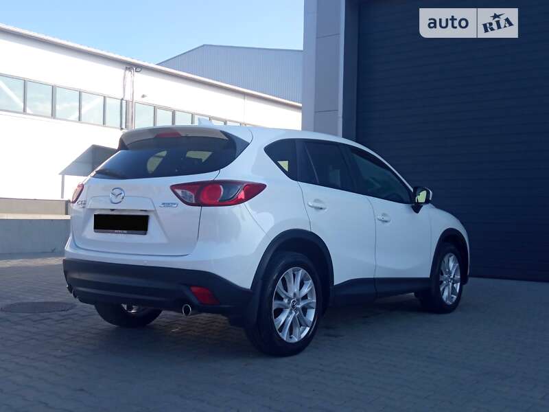 Внедорожник / Кроссовер Mazda CX-5 2014 в Нововолынске
