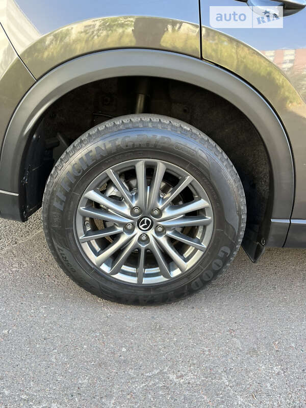 Внедорожник / Кроссовер Mazda CX-5 2017 в Чернигове