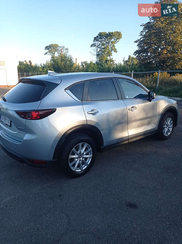 Внедорожник / Кроссовер Mazda CX-5 2019 в Киеве