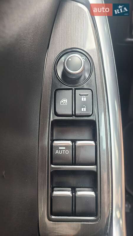 Внедорожник / Кроссовер Mazda CX-5 2016 в Вишневом фото 10 Внедорожник / Кроссовер Mazda CX-5 2016 в Вишневом