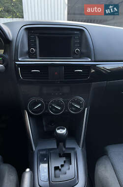 Позашляховик / Кросовер Mazda CX-5 2012 в 