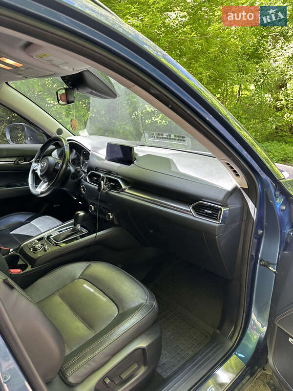 Позашляховик / Кросовер Mazda CX-5 2017 в Львові фото 14 Позашляховик / Кросовер Mazda CX-5 2017 в Львові