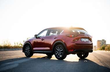 Внедорожник / Кроссовер Mazda CX-5 2018 в 
