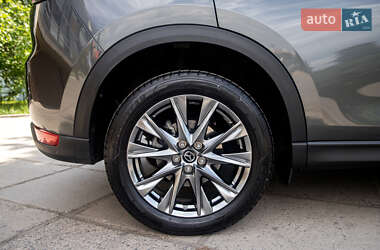Позашляховик / Кросовер Mazda CX-5 2019 в 