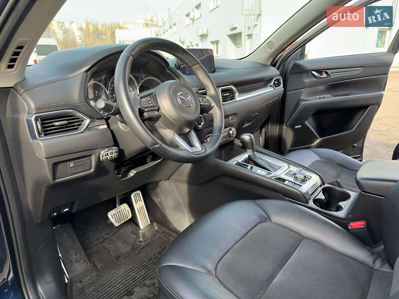 Позашляховик / Кросовер Mazda CX-5 2017 в Лубнах