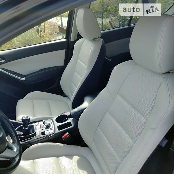 Внедорожник / Кроссовер Mazda CX-5 2016 в Бродах