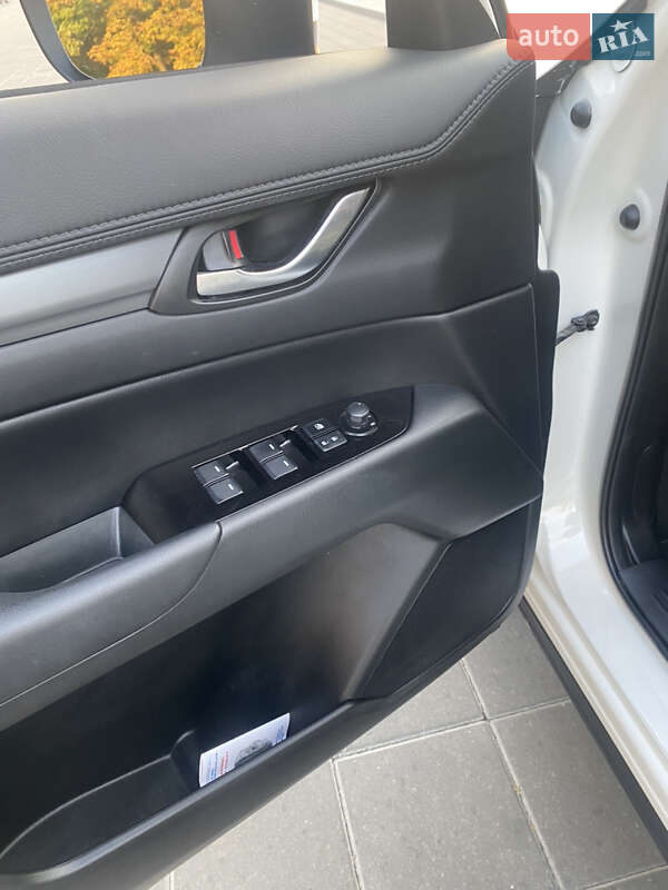 Внедорожник / Кроссовер Mazda CX-5 2023 в Светловодске