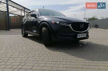 Позашляховик / Кросовер Mazda CX-5 2017 в Дніпрі