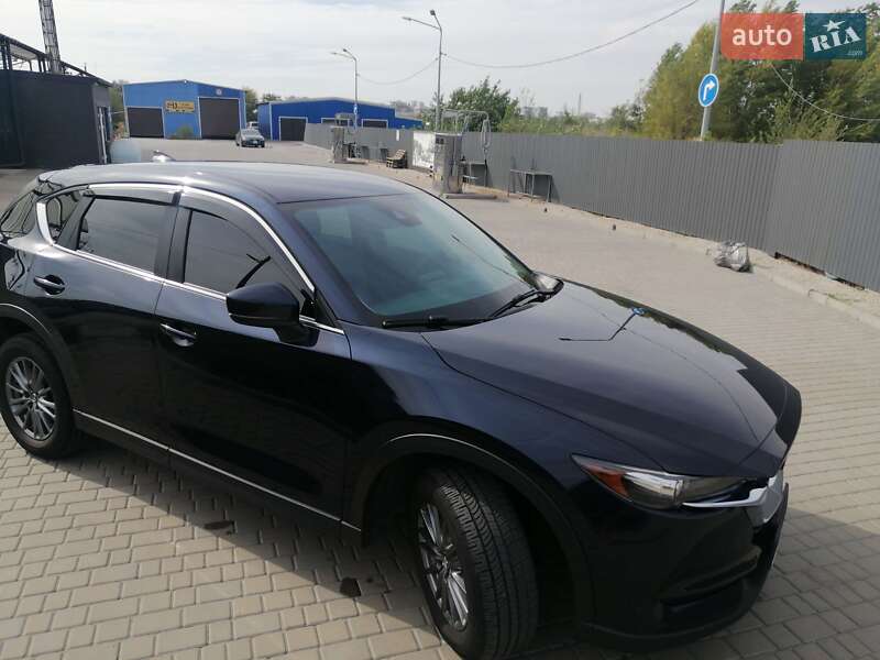 Внедорожник / Кроссовер Mazda CX-5 2017 в Днепре