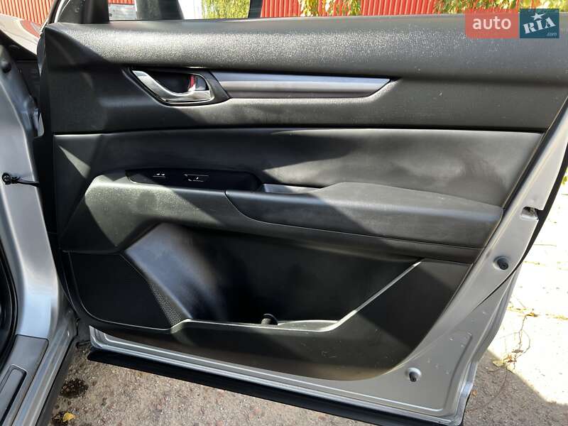 Внедорожник / Кроссовер Mazda CX-5 2019 в Никополе
