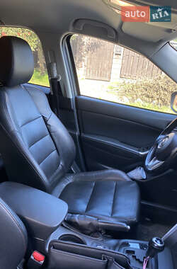 Позашляховик / Кросовер Mazda CX-5 2012 в 