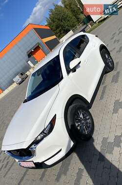 Позашляховик / Кросовер Mazda CX-5 2021 в 