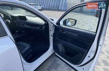 Позашляховик / Кросовер Mazda CX-5 2021 в 