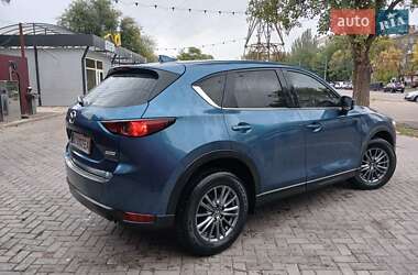 Внедорожник / Кроссовер Mazda CX-5 2017 в Николаеве