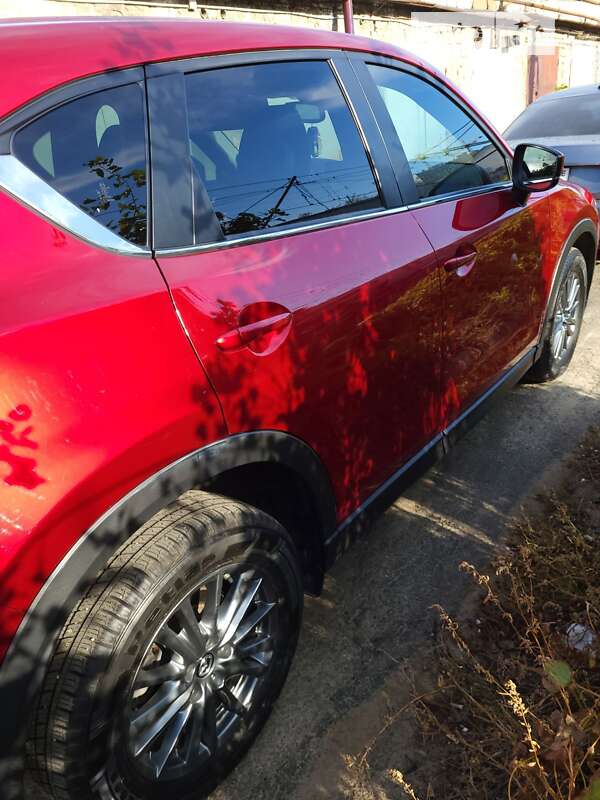 Внедорожник / Кроссовер Mazda CX-5 2017 в Киеве