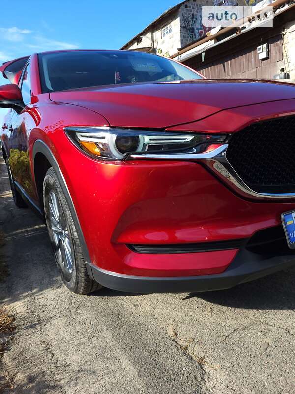 Внедорожник / Кроссовер Mazda CX-5 2017 в Киеве