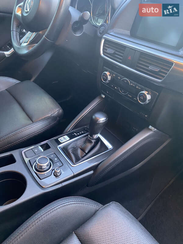 Внедорожник / Кроссовер Mazda CX-5 2015 в Новомосковске