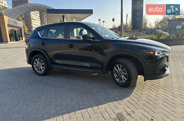 Позашляховик / Кросовер Mazda CX-5 2022 в 