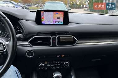 Позашляховик / Кросовер Mazda CX-5 2018 в 