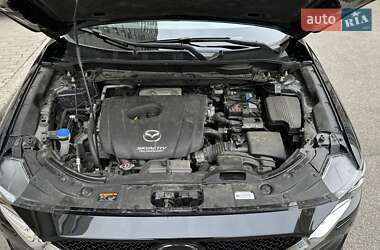 Позашляховик / Кросовер Mazda CX-5 2018 в 