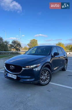 Внедорожник / Кроссовер Mazda CX-5 2017 в Киеве