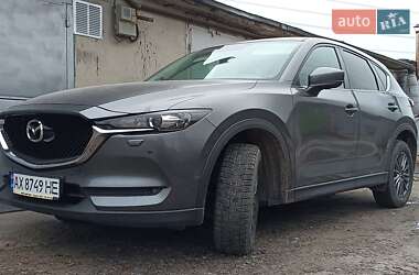 Внедорожник / Кроссовер Mazda CX-5 2018 в 