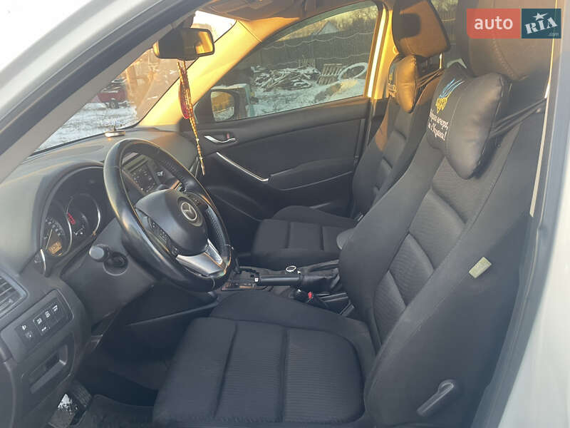 Внедорожник / Кроссовер Mazda CX-5 2012 в Синельниково