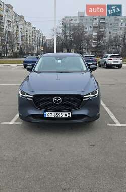Позашляховик / Кросовер Mazda CX-5 2022 в 