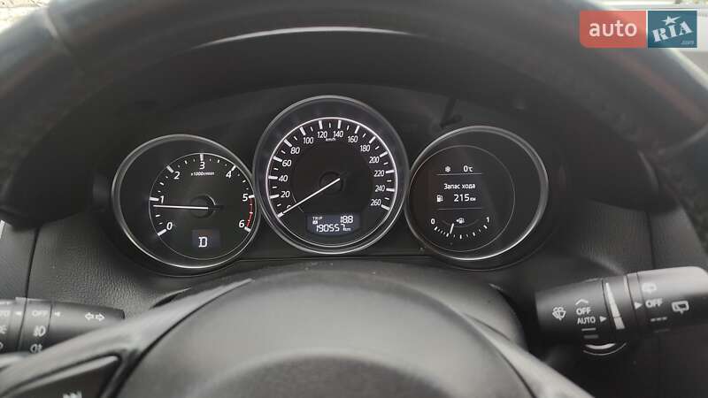 Внедорожник / Кроссовер Mazda CX-5 2015 в Звягеле