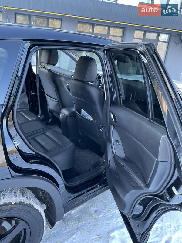 Внедорожник / Кроссовер Mazda CX-5 2014 в Новояворовске