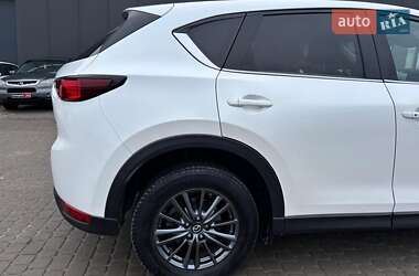 Позашляховик / Кросовер Mazda CX-5 2019 в 