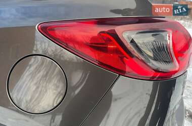 Позашляховик / Кросовер Mazda CX-5 2016 в 
