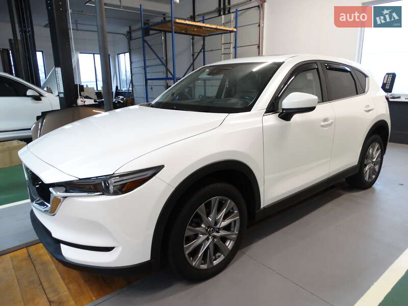 Внедорожник / Кроссовер Mazda CX-5 2020 в 