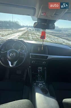 Позашляховик / Кросовер Mazda CX-5 2015 в 