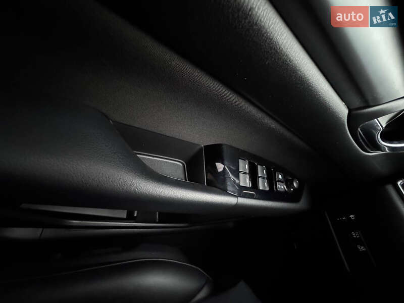 Внедорожник / Кроссовер Mazda CX-5 2018 в Киеве