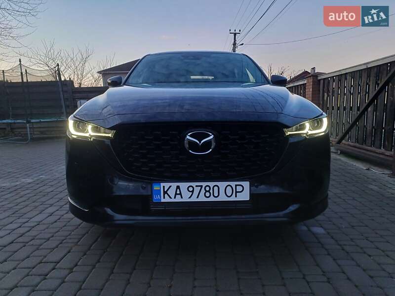Внедорожник / Кроссовер Mazda CX-5 2023 в 